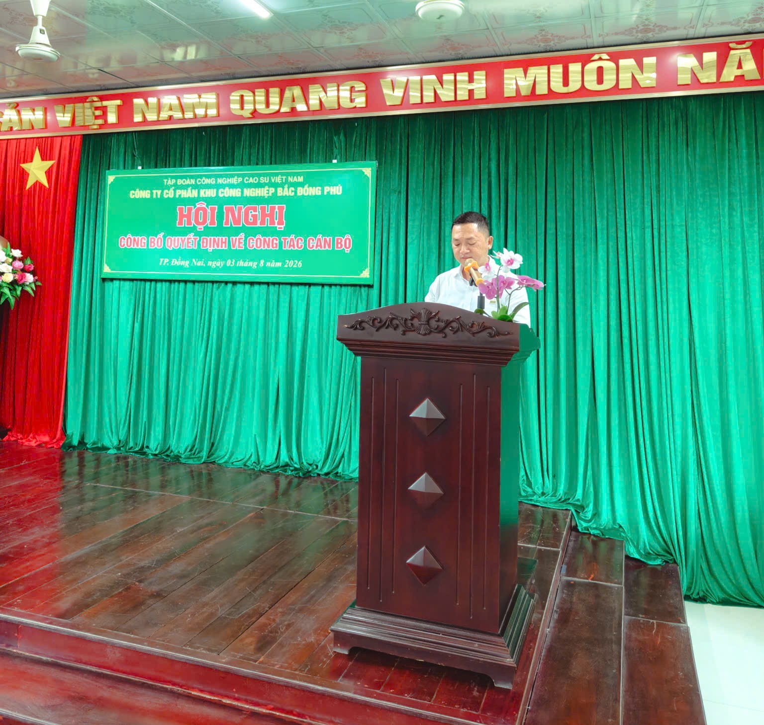 anh tin bai